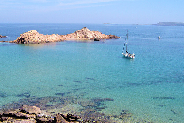 Ruta Pregonda Isla de Menorca - Addaia Charters