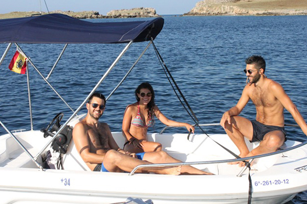 Alquiler embarcación Kate - Addaia Charters Menorca