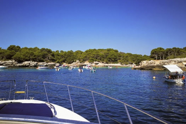 Ruta Vuelta a la Isla - Addaia Charters Menorca