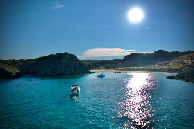 Navegar en Menorca - Addaia Charters